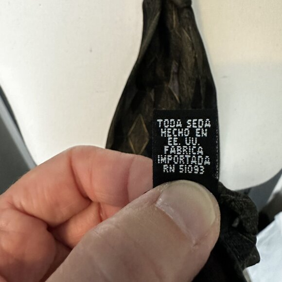 Men's Axis Silk Neck Tie Heathered Dark Green Made In The USA 60.5" L 4" W - Picture 5 of 5